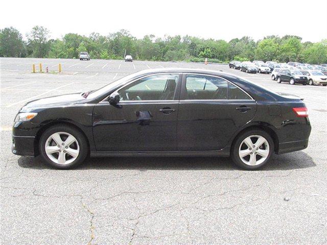 Toyota Camry 2011 photo 2