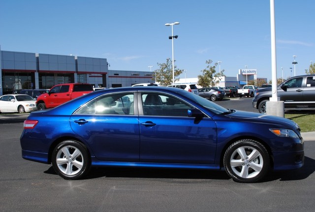 Toyota Camry 2011 photo 2