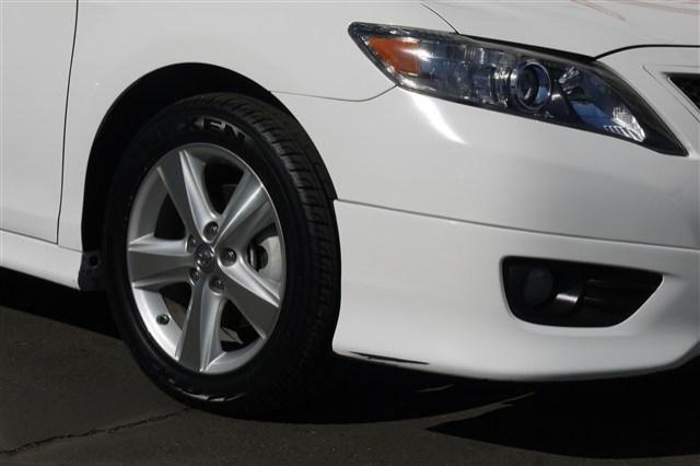 Toyota Camry 2011 photo 1