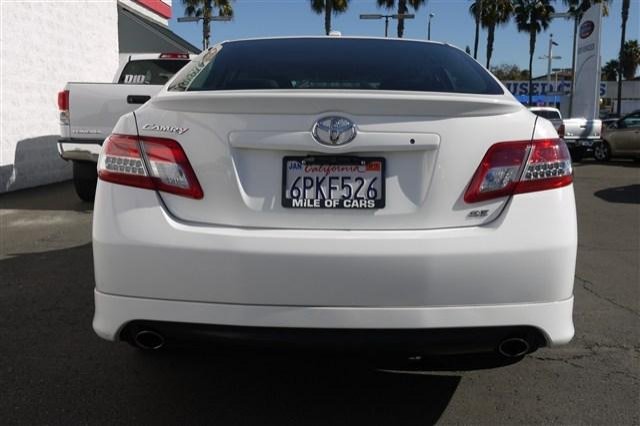 Toyota Camry 2011 photo 5