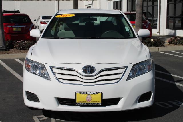 Toyota Camry 2011 photo 1
