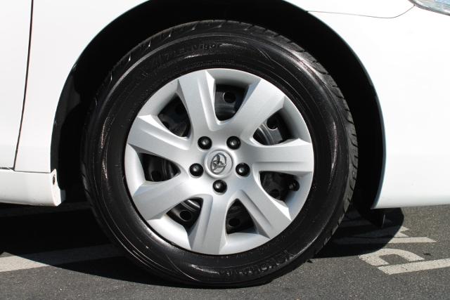 Toyota Camry 2011 photo 2