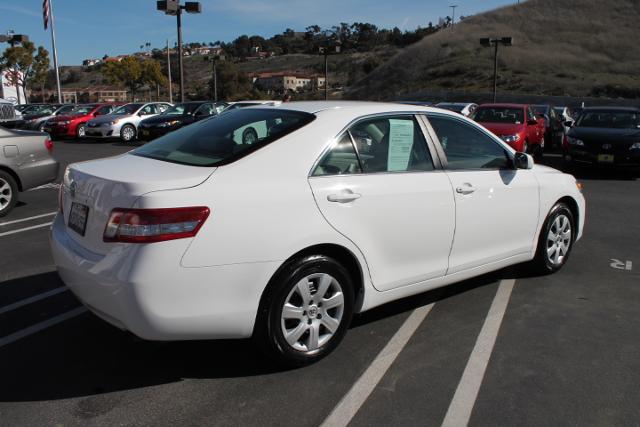 Toyota Camry 2011 photo 3