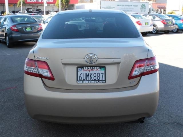 Toyota Camry 2011 photo 3