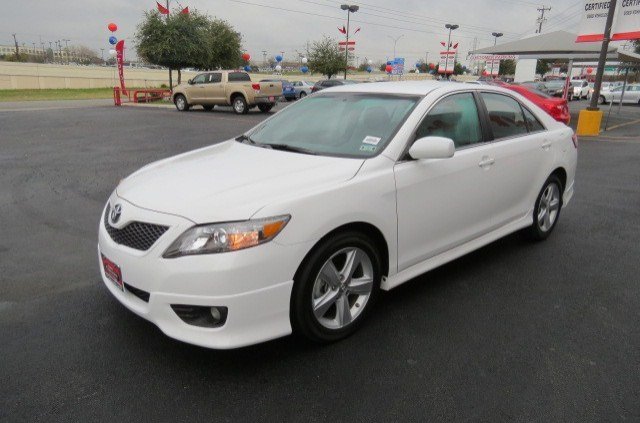 Toyota Camry 2011 photo 2