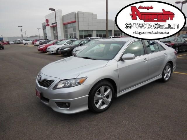 Toyota Camry SE Unspecified