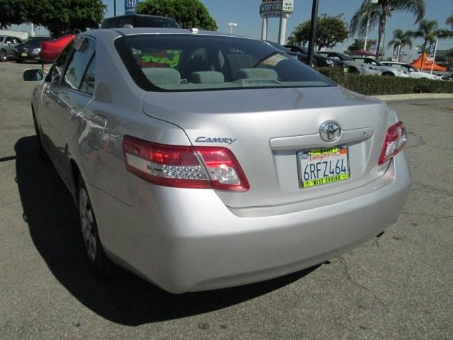 Toyota Camry 2011 photo 3