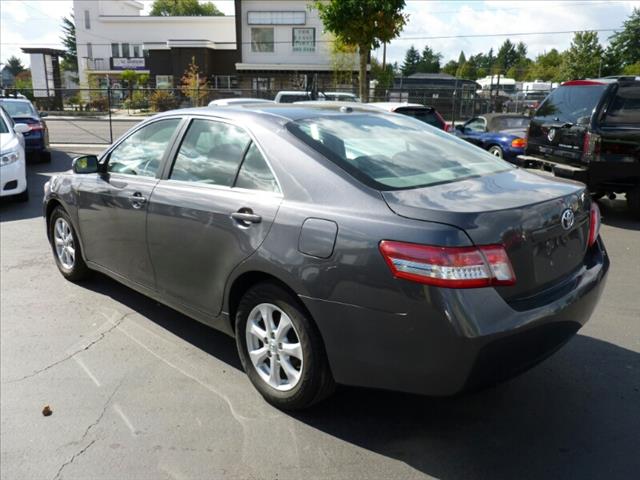 Toyota Camry 2011 photo 3