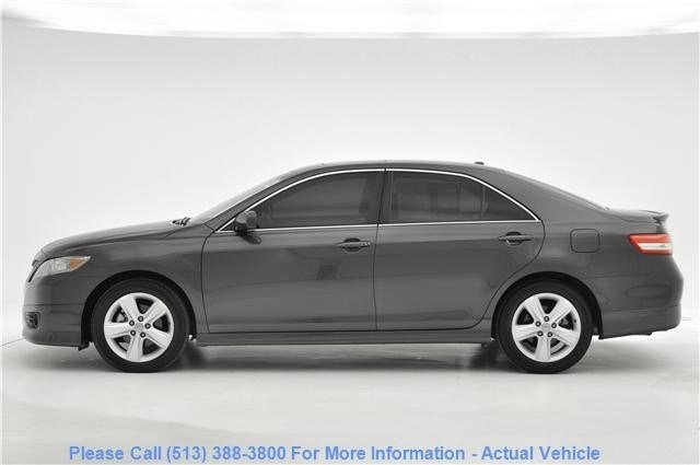 Toyota Camry 2011 photo 2