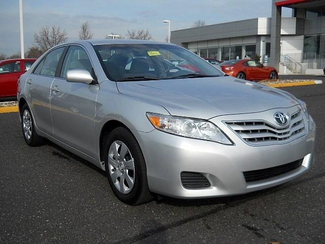 Toyota Camry 2011 photo 1