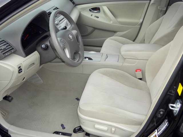 Toyota Camry 2011 photo 2