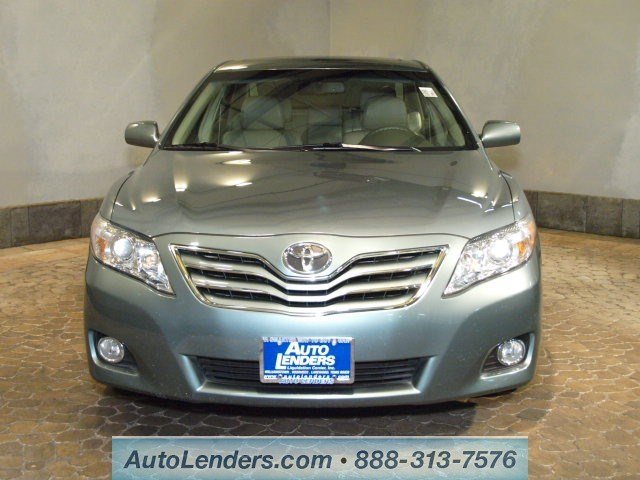 Toyota Camry 2011 photo 1