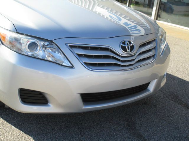 Toyota Camry 2011 photo 2
