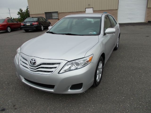 Toyota Camry 2011 photo 2