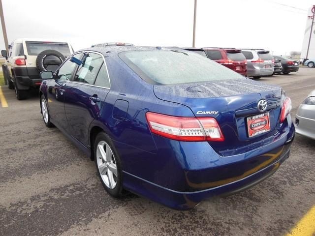 Toyota Camry 2011 photo 2
