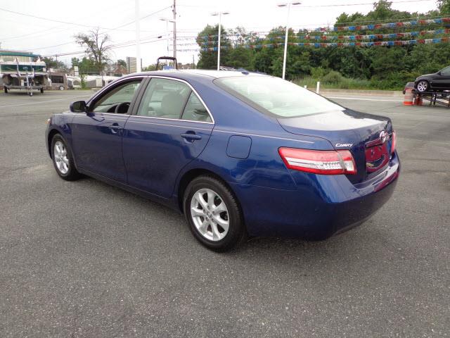 Toyota Camry 2011 photo 4