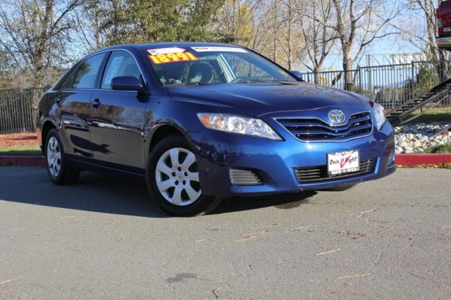 Toyota Camry 2011 photo 1