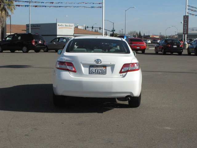 Toyota Camry 2011 photo 5