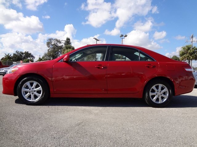 Toyota Camry 2011 photo 1