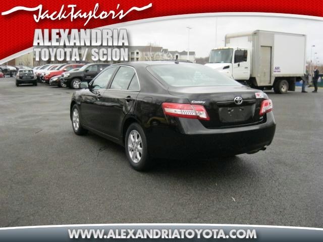 Toyota Camry 2011 photo 2