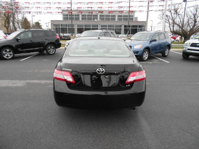 Toyota Camry 2011 photo 3