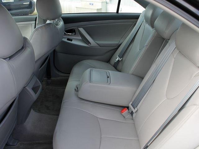 Toyota Camry 2011 photo 4