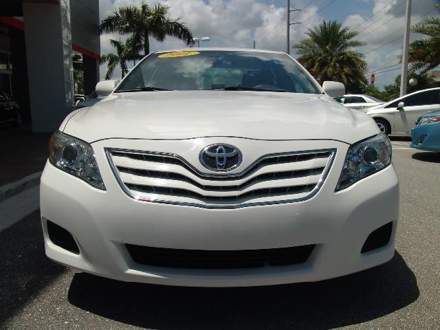 Toyota Camry 2011 photo 5