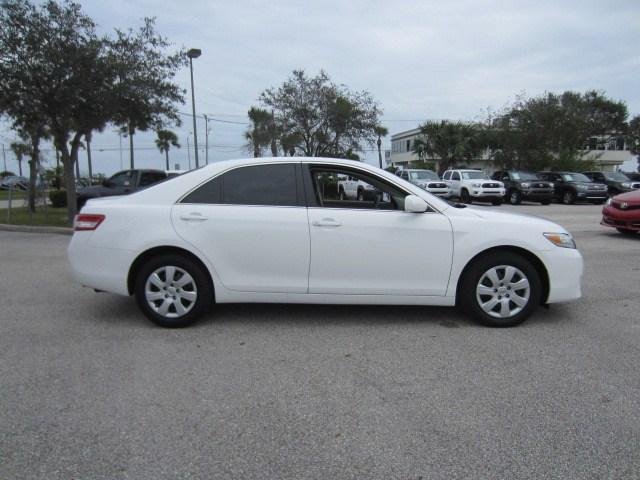 Toyota Camry 2011 photo 4