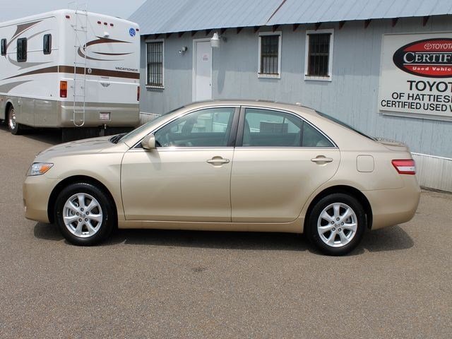 Toyota Camry 2011 photo 1