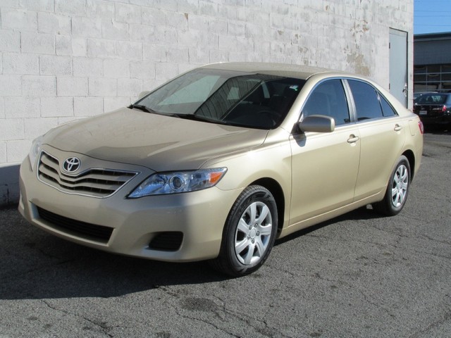 Toyota Camry 2011 photo 1