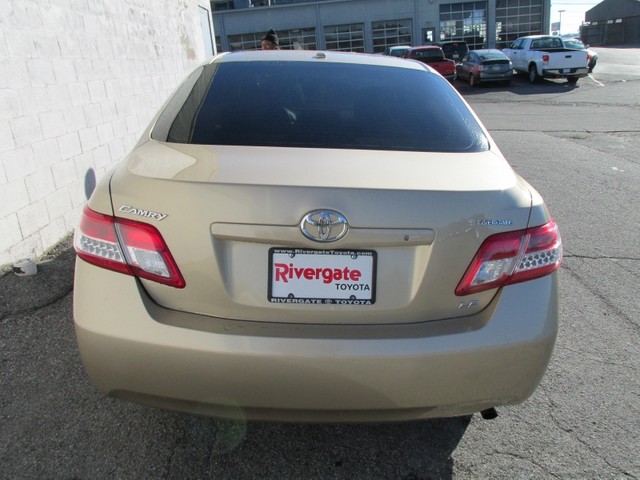 Toyota Camry 2011 photo 5