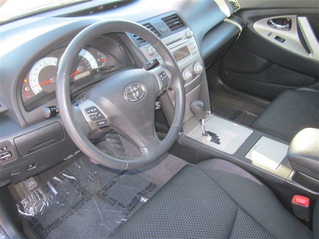 Toyota Camry 2011 photo 2