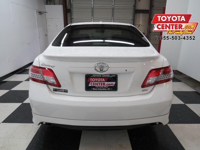 Toyota Camry 2011 photo 3