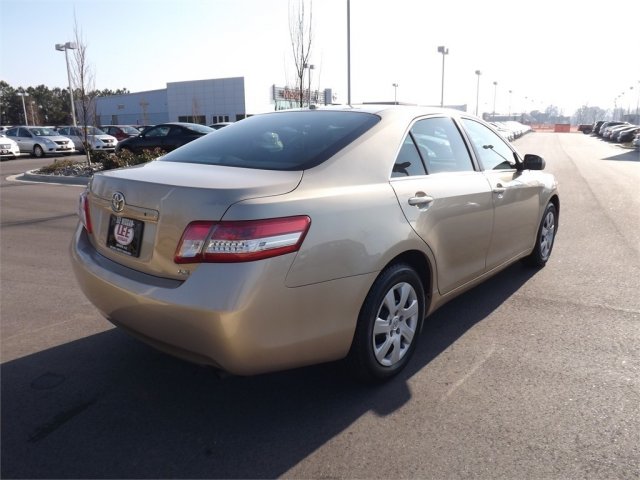 Toyota Camry 2011 photo 1