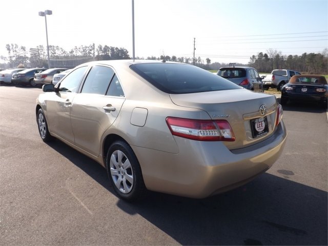 Toyota Camry 2011 photo 2