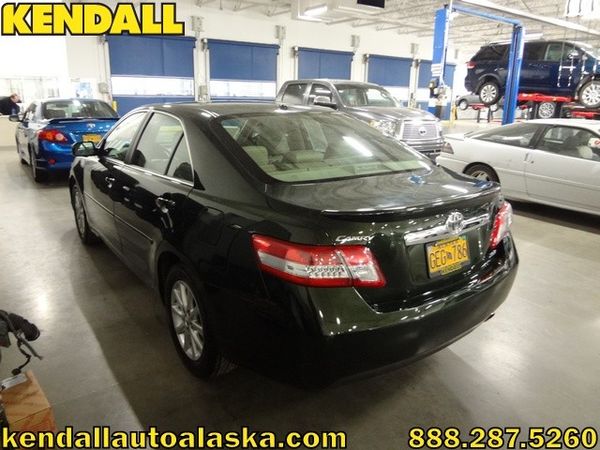 Toyota Camry 2011 photo 1