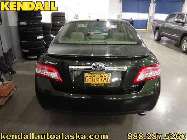 Toyota Camry 2011 photo 2