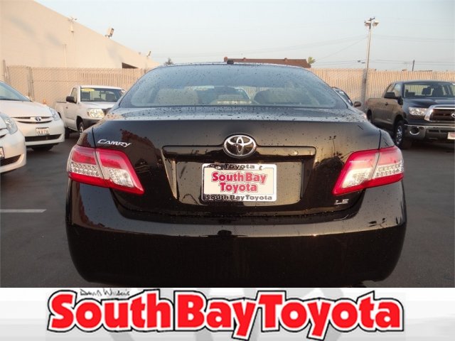 Toyota Camry 2011 photo 4