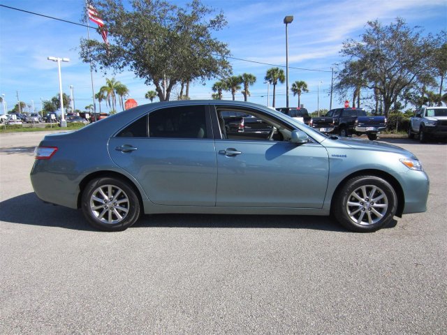 Toyota Camry 2011 photo 4