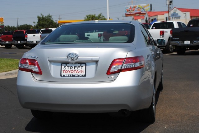 Toyota Camry 2011 photo 4