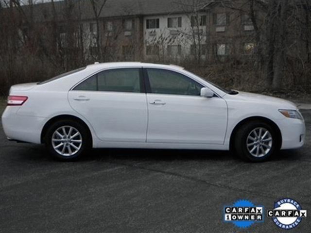 Toyota Camry 2011 photo 1