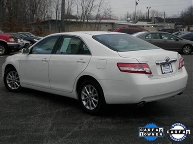 Toyota Camry 2011 photo 4