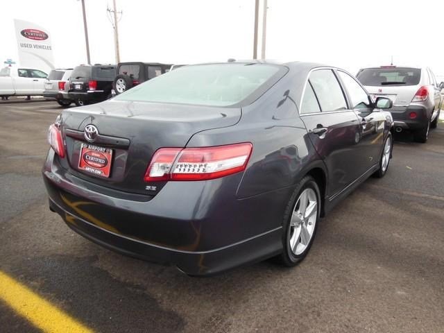 Toyota Camry 2011 photo 4