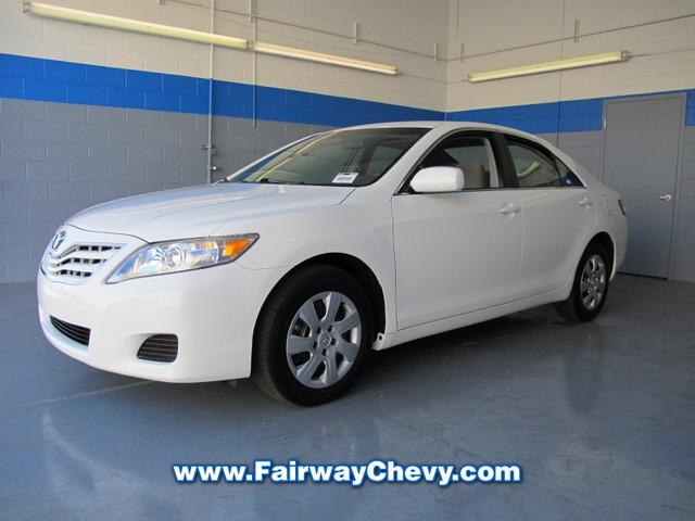 Toyota Camry 2011 photo 2