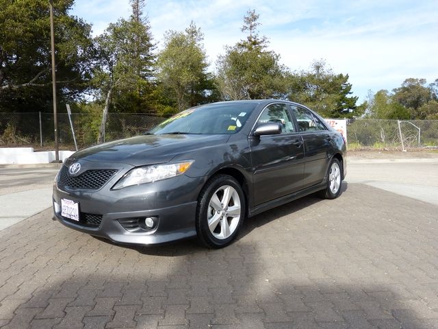 Toyota Camry 2011 photo 2