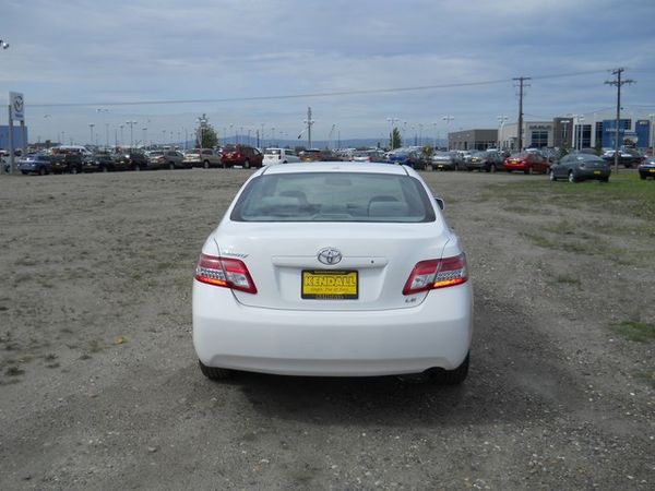 Toyota Camry 2011 photo 3
