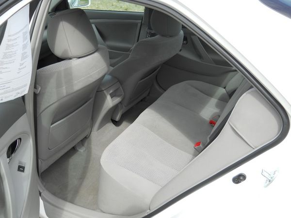 Toyota Camry 2011 photo 4