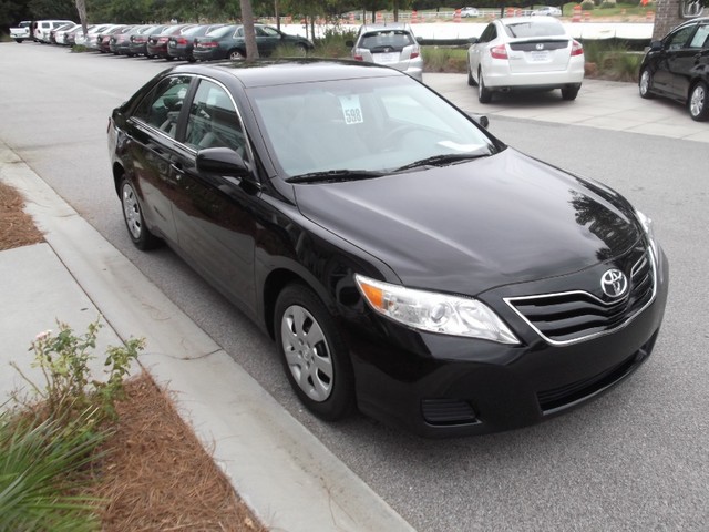 Toyota Camry 2011 photo 2