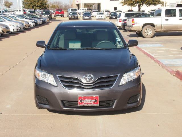 Toyota Camry 2011 photo 1