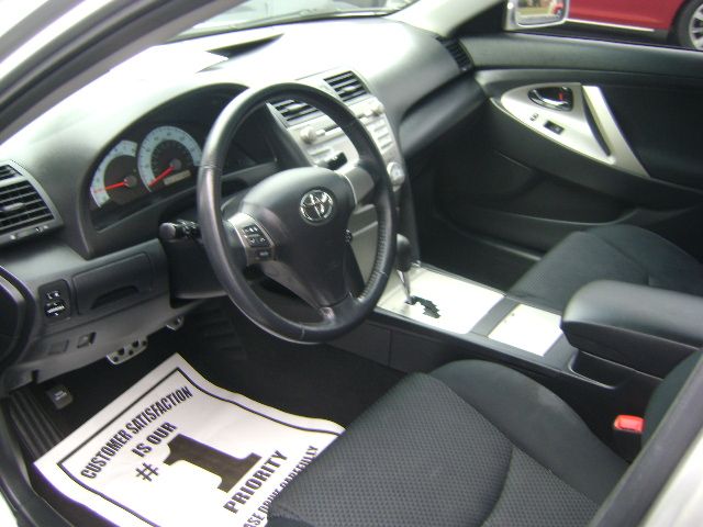Toyota Camry 2011 photo 2